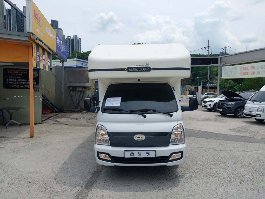 예스알브이캠핑카/ 제우스640 / 21년4월식 / 47,700km 판매합니다!
